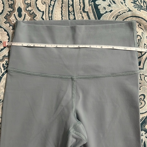 Lululemon Wunder Under Crop (High-Rise) *Full-On Luon 21" Blue Cast (Size 4) - Picture 12 of 12
